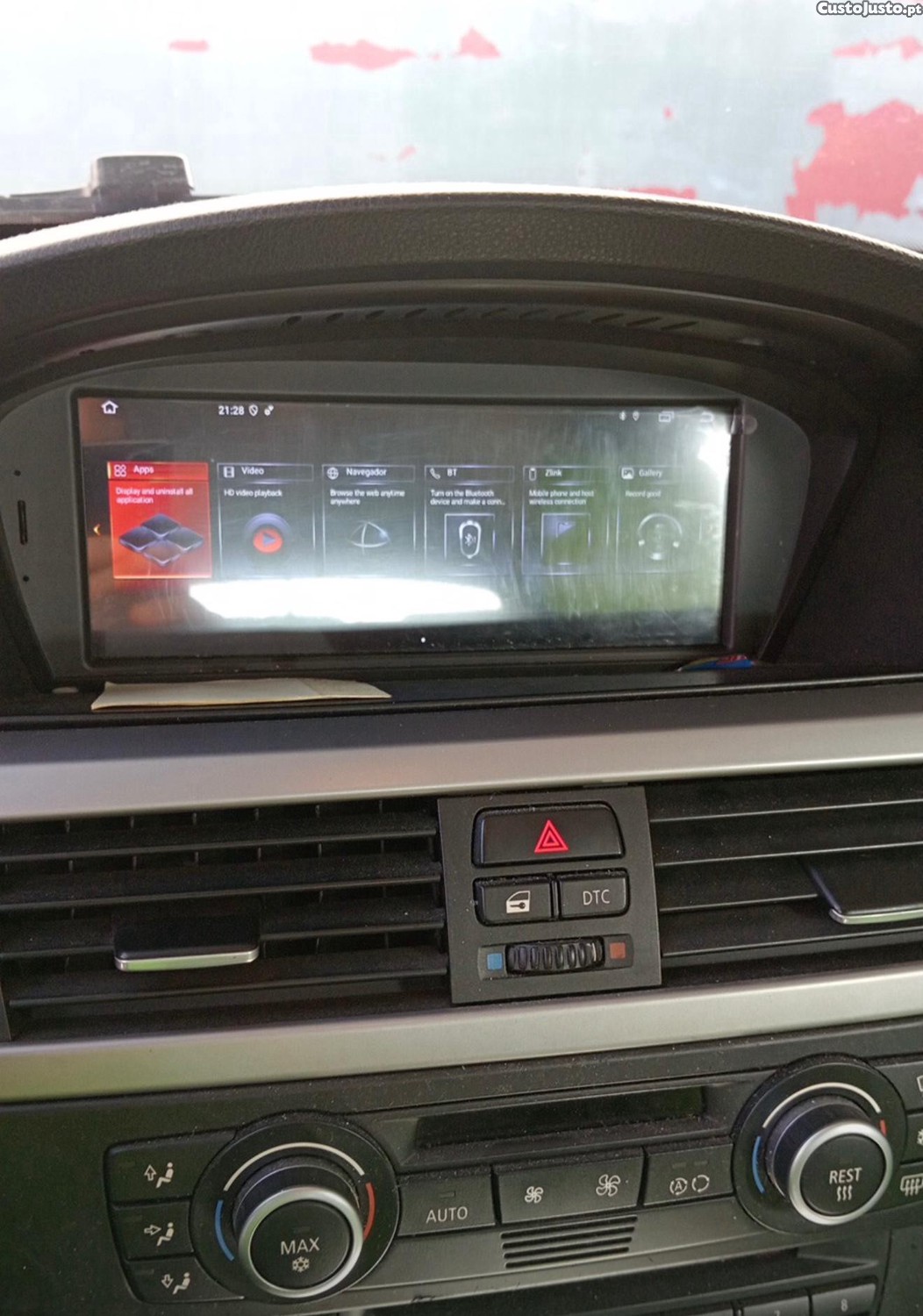 BMW 320 E91 - 07 — photo 2