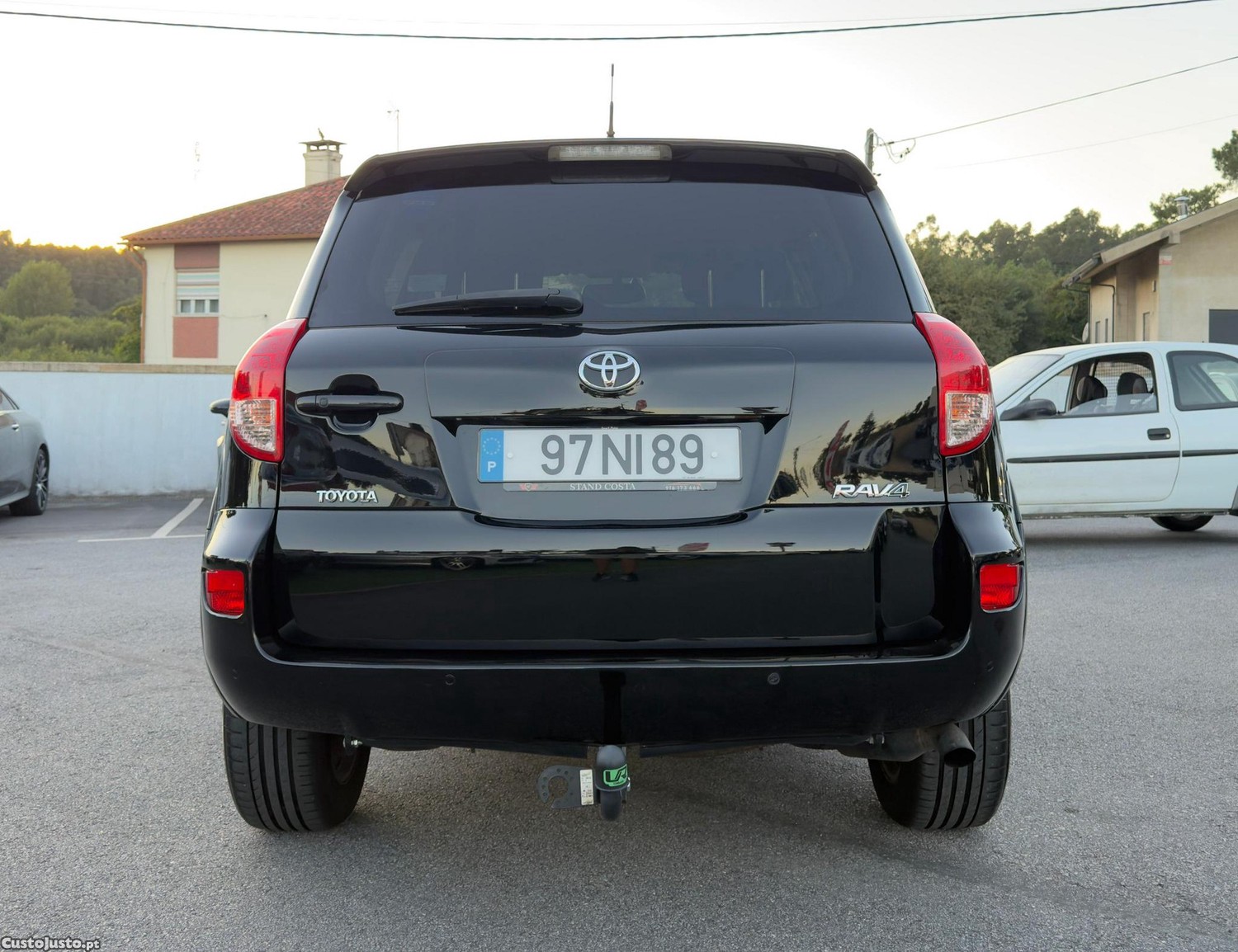 Toyota RAV4 2.2 D-4D X — fotografia 18