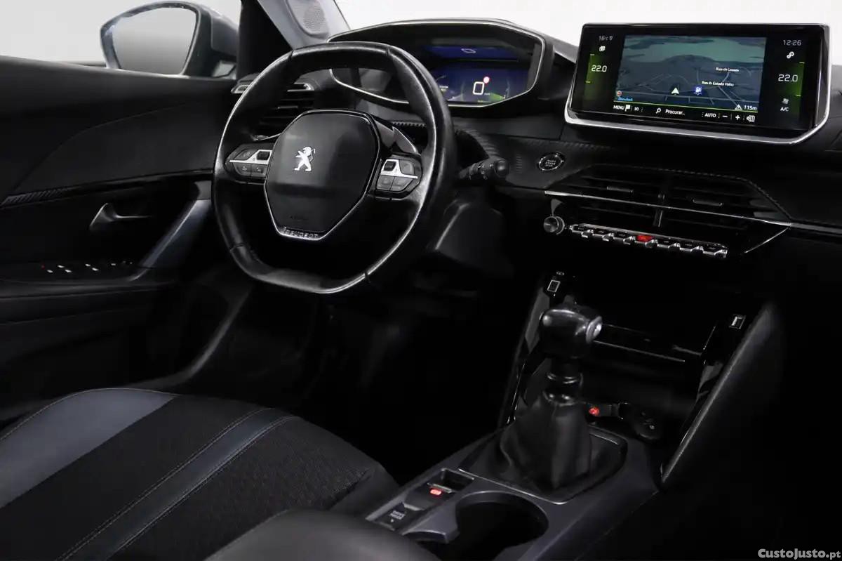 Peugeot 2008 PureTech 100 Stop&Start Allure Pack - 22 — photo 5