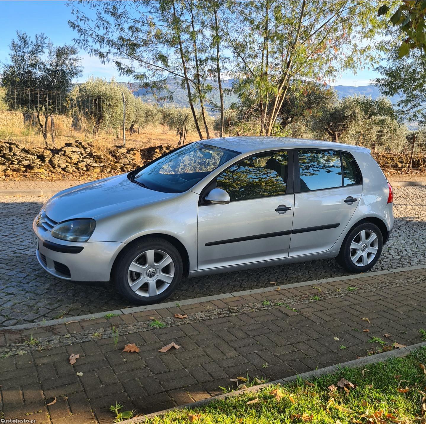 VW Golf Golf V 90cv A/C - 04 — photo 3