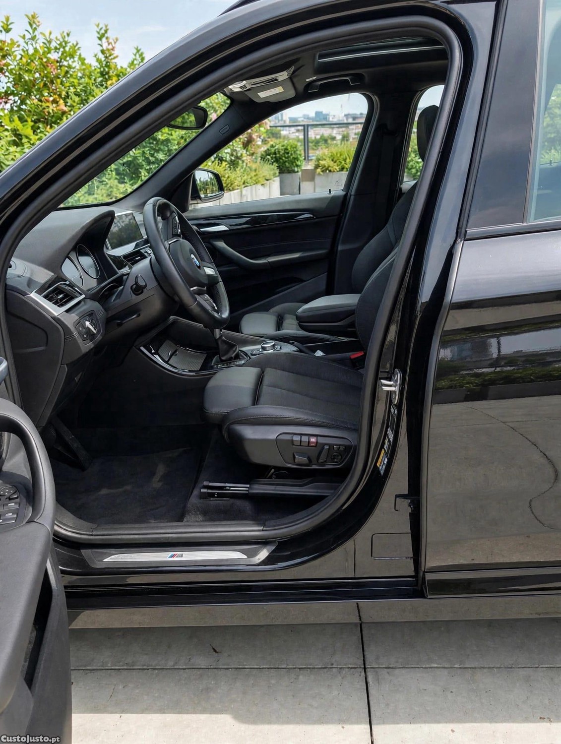 BMW X1 XDRIVE 25 E Msport - 21 — photo 4