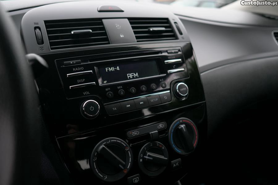 Nissan Pulsar 1.5 dCi Acenta — fotografia 6