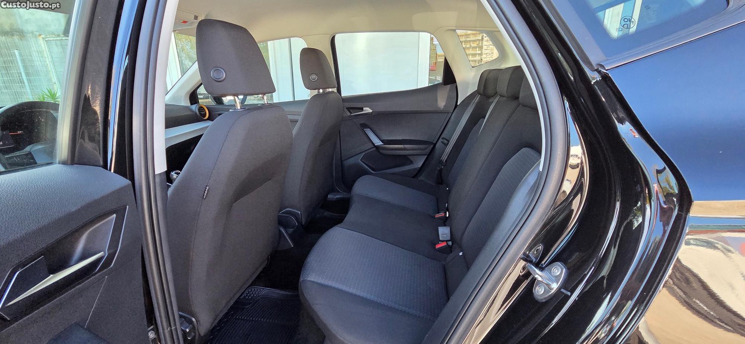 Seat Arona 1.0Tsi Style - 23 — photo 4
