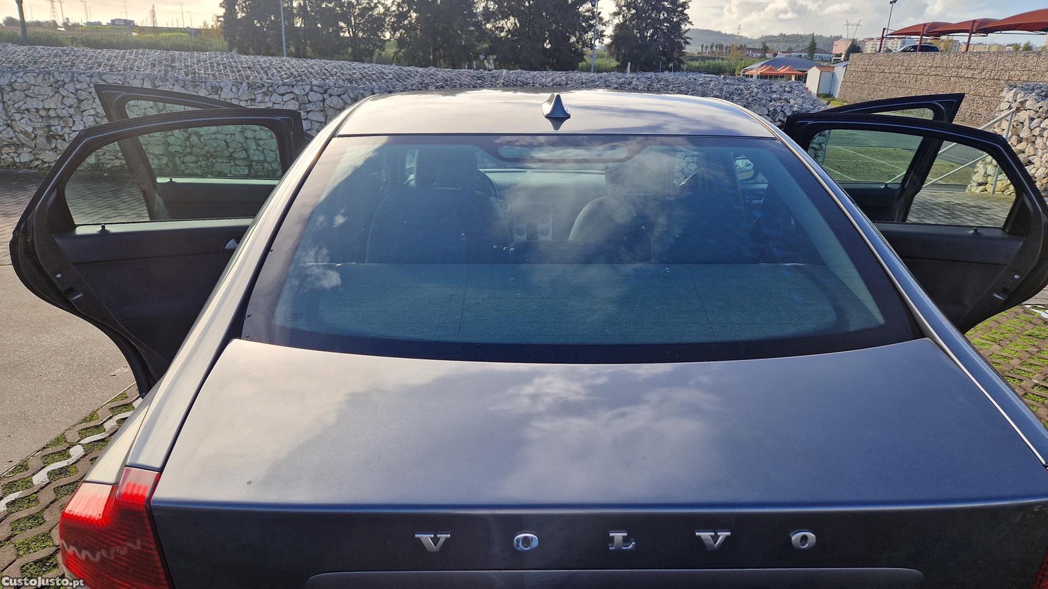 Volvo S40 Sedan - 07 — photo 5