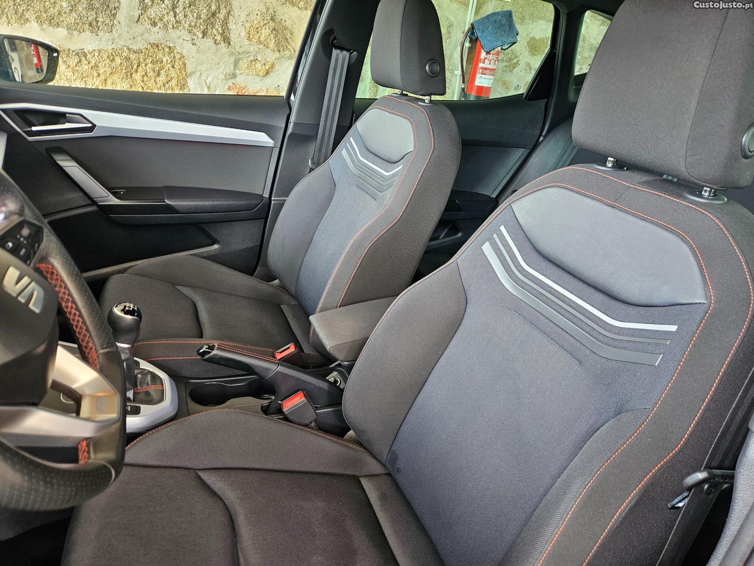 SEAT Arona 1.0 TSI FR — fotografia 8
