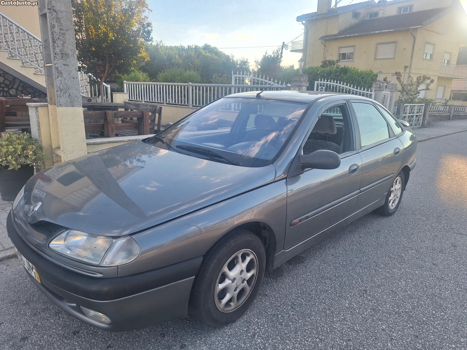 Renault Laguna RT - 98 — photo 5