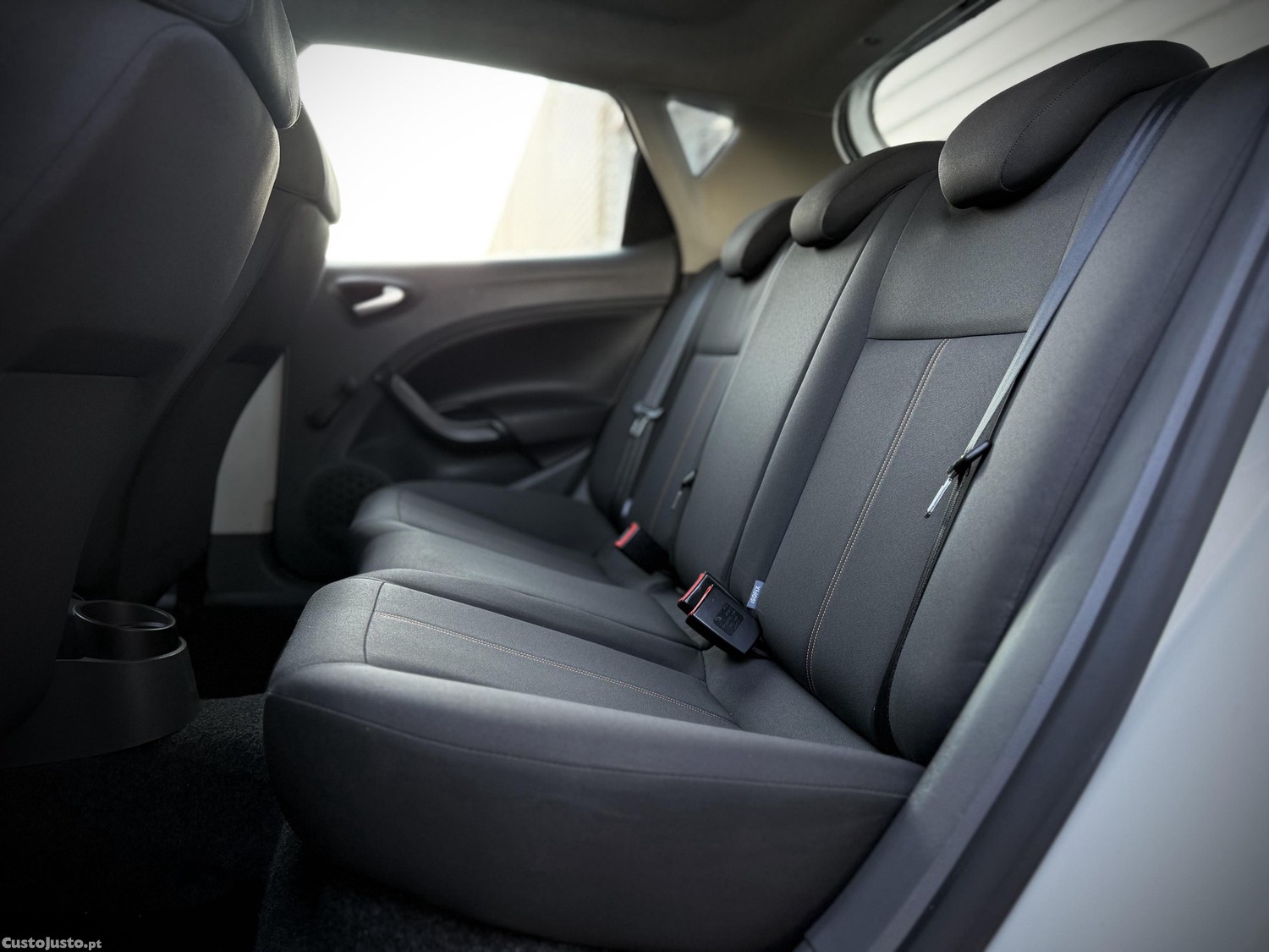 SEAT Ibiza 1.2 TDI — fotografia 7