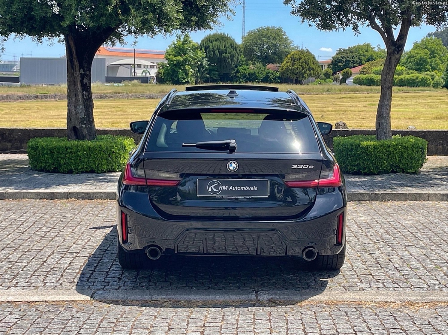 BMW 330 e Touring Aut. M Sport - 22 — photo 4