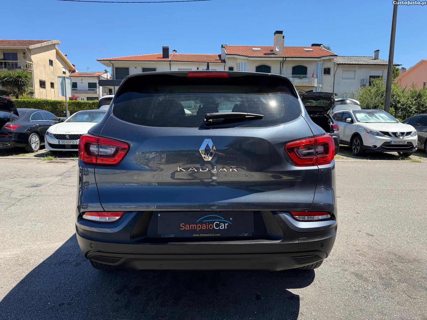 Renault Kadjar 1.3 TCe Intens EDC — fotografia 15