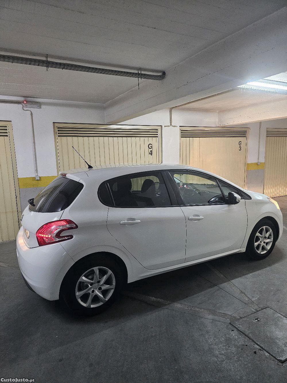 Peugeot 208 active - 13 — photo 3