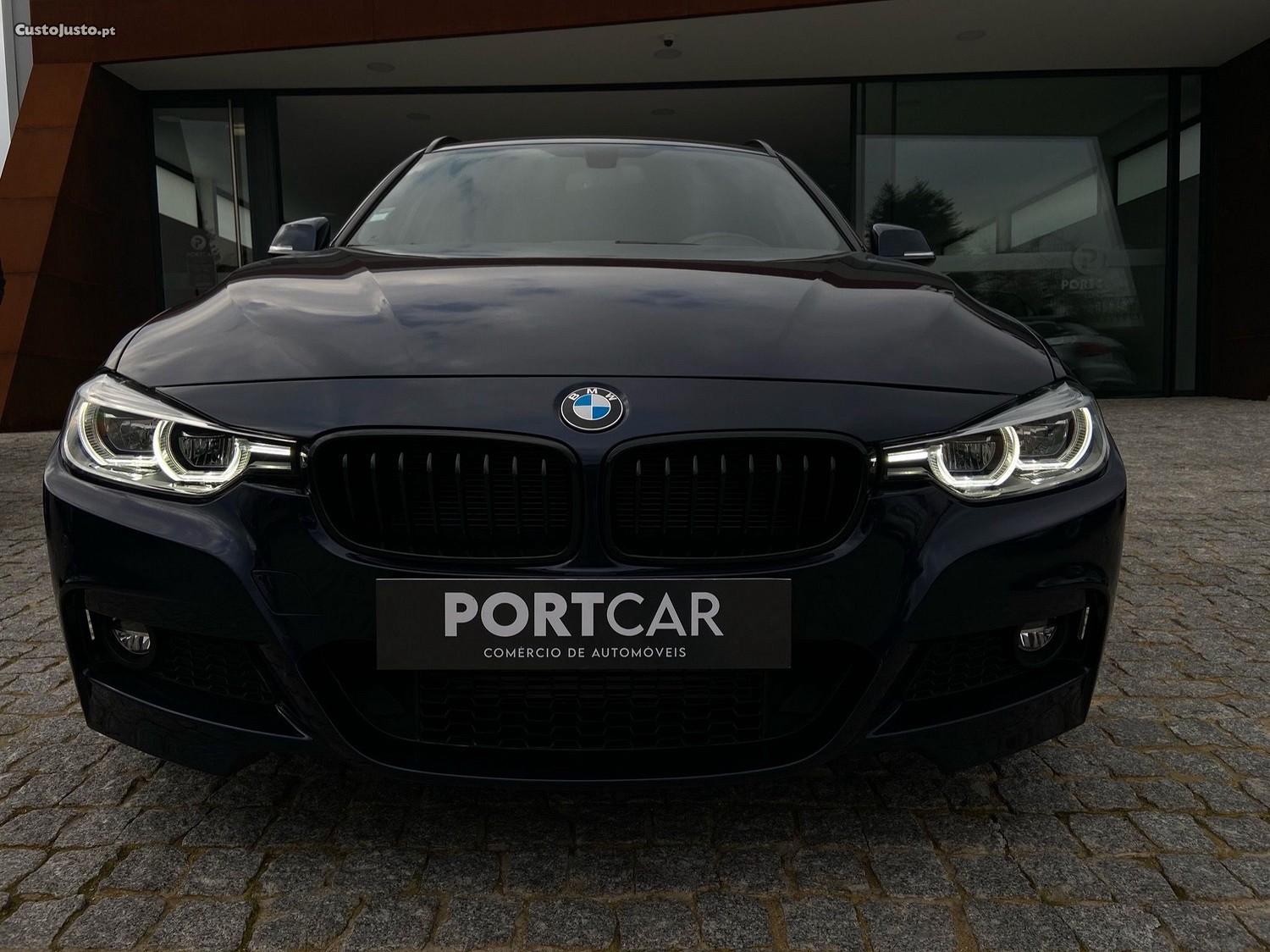 BMW 318 PACK M INDIVIDUAL — fotografia 3