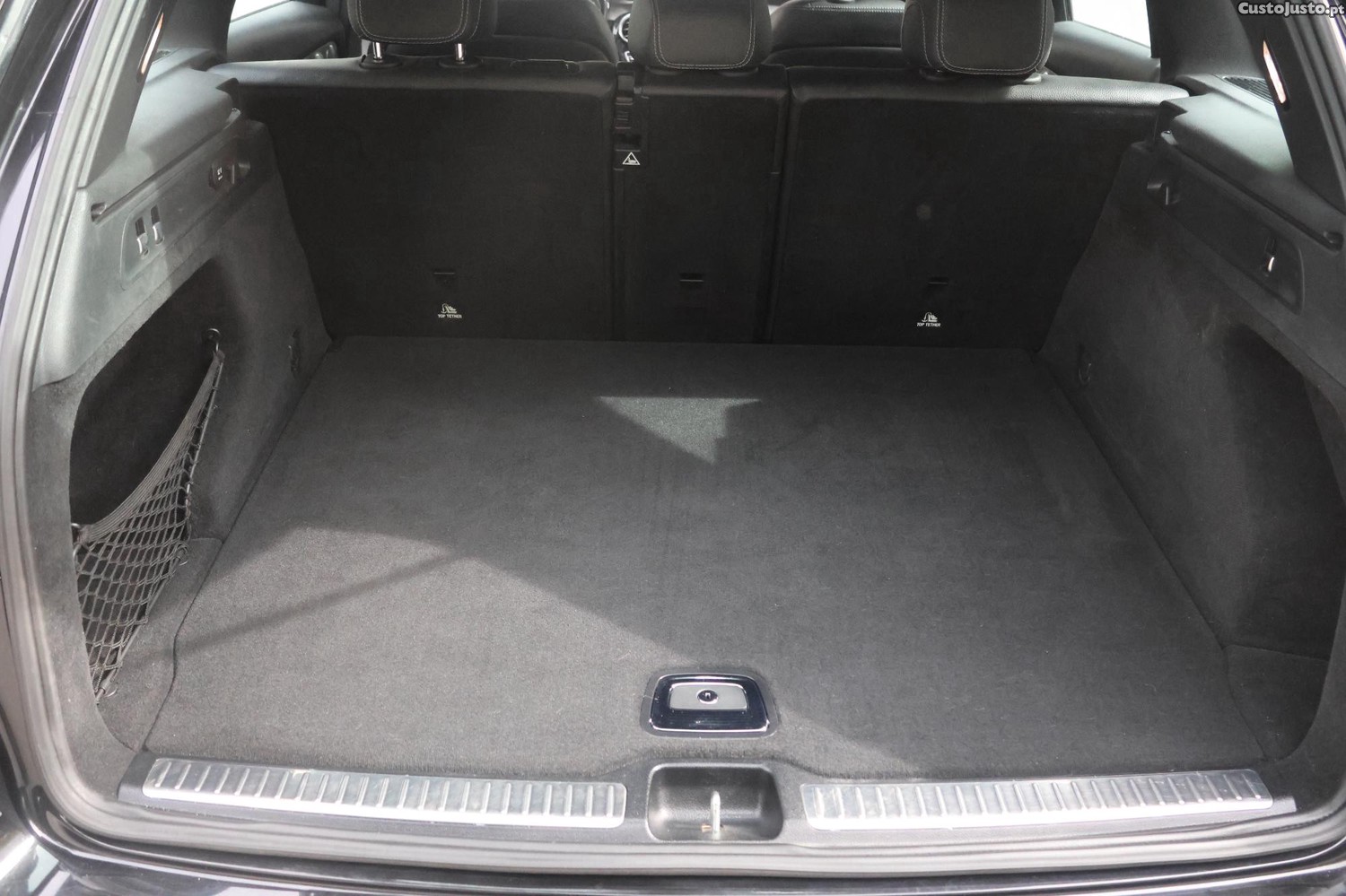 Mercedes-Benz Classe G 220 D 4Matic — fotografia 6
