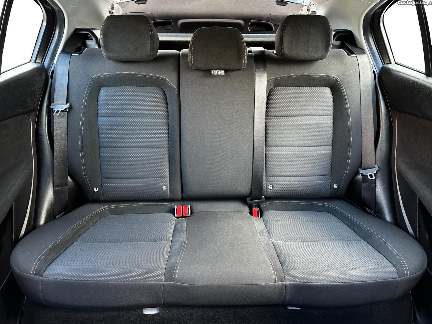 Fiat Tipo 1.3 M-JET LOUNGE 95 CV - NACIONAL - 41157 KM — fotografia 8