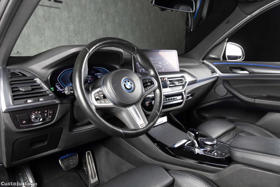BMW X3 xDrive30e Aut. 46-55 — fotografia 19