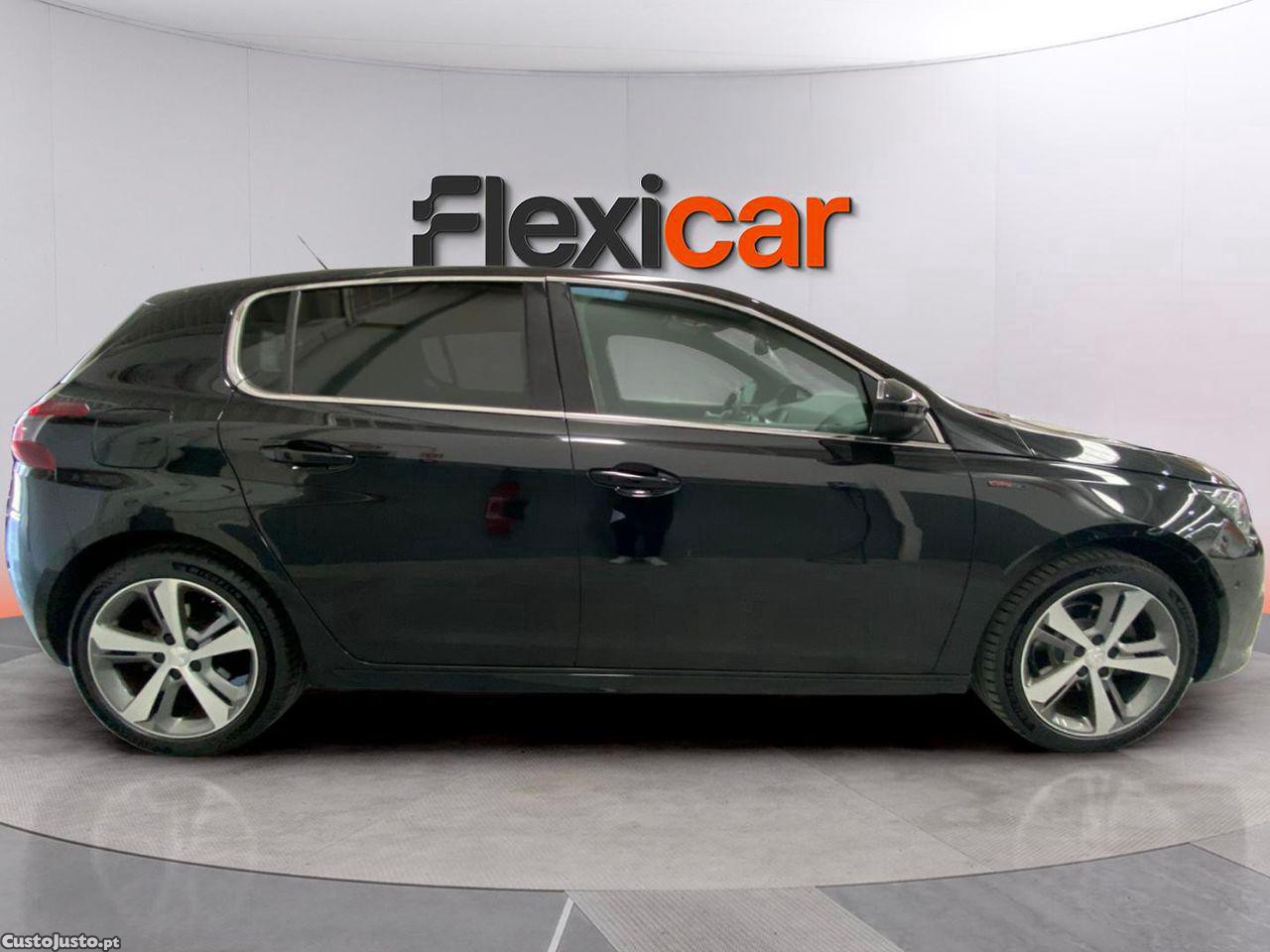 Peugeot 308 1.2 PureTech GT Line — fotografia 18