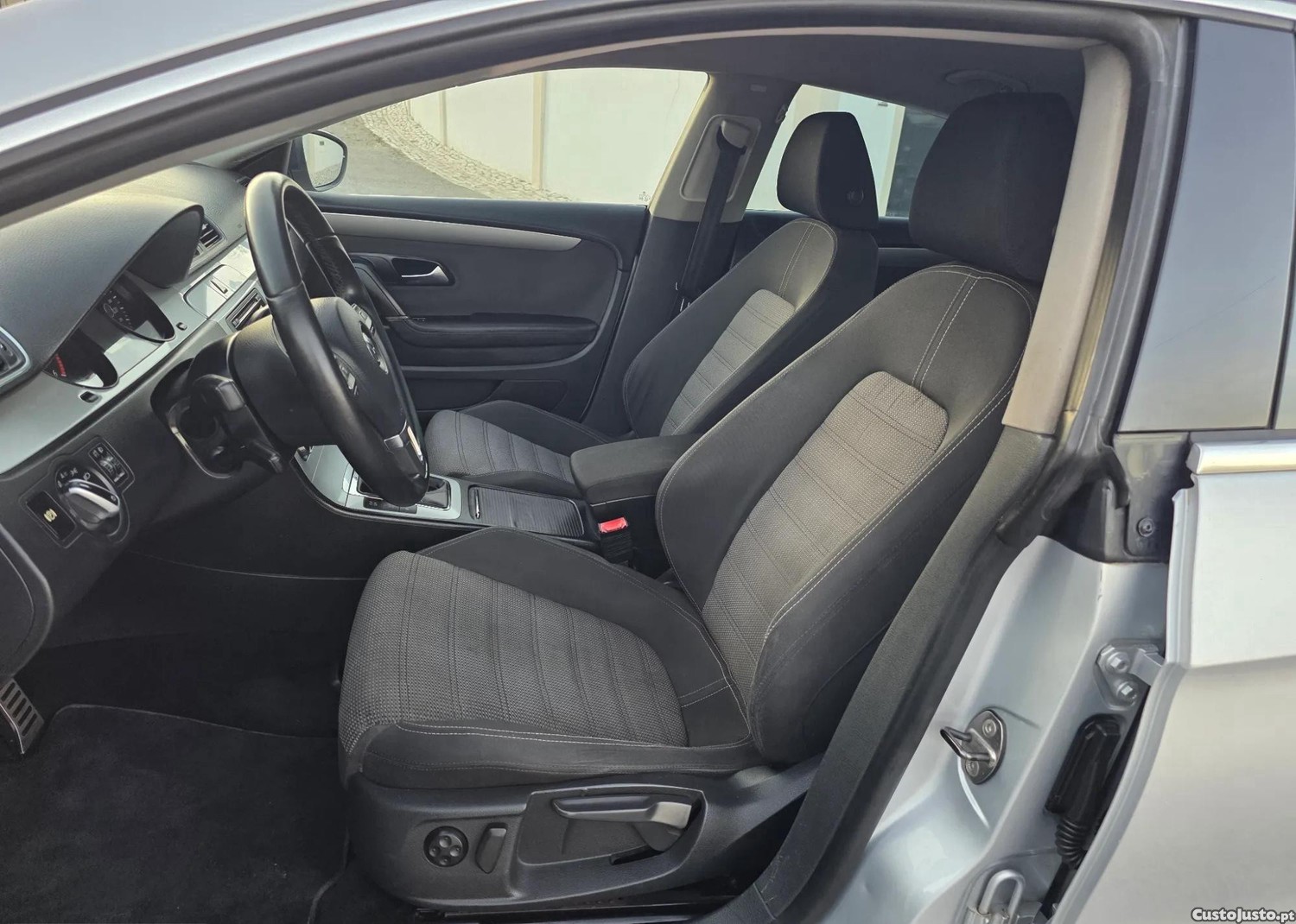 VW Passat CC 2.0 TDI Exclusive - 11 — photo 4