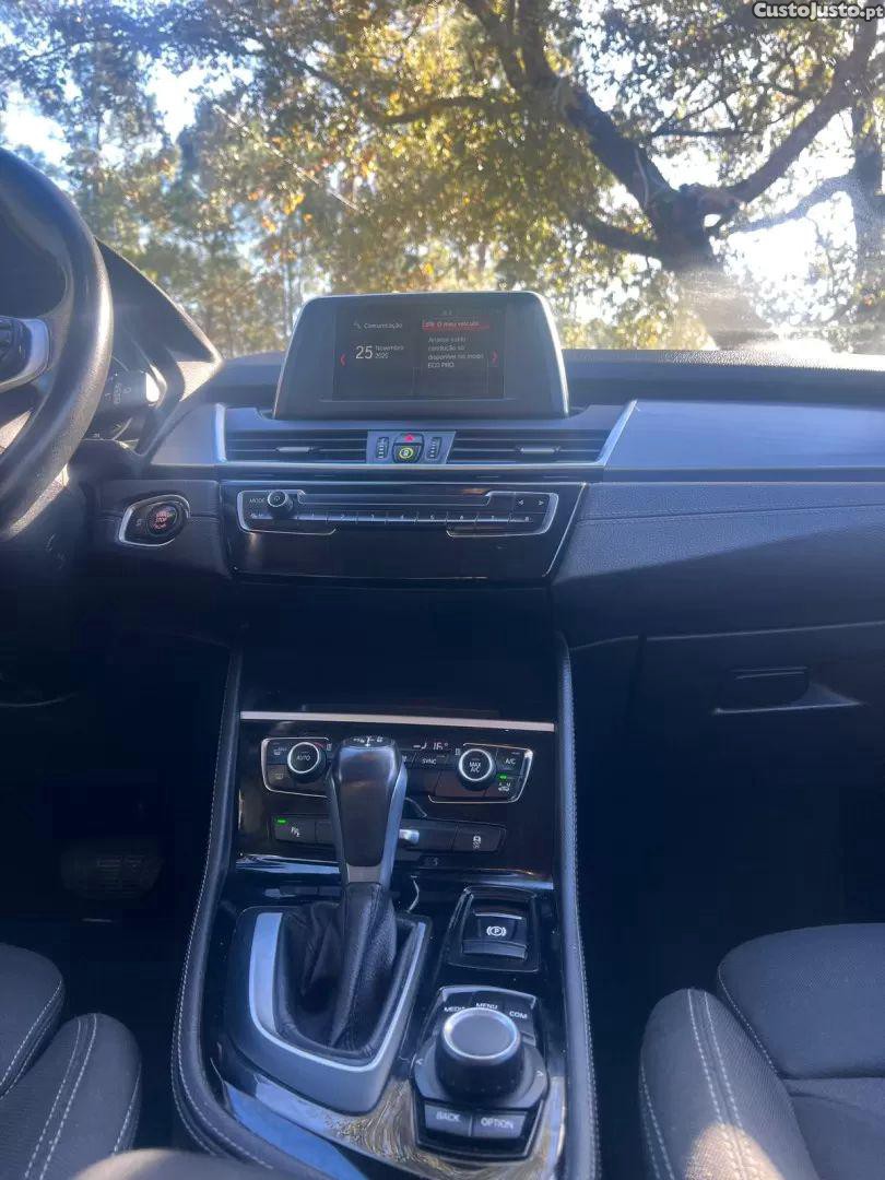 BMW 216 Active Tourer D line sport auto — fotografia 9