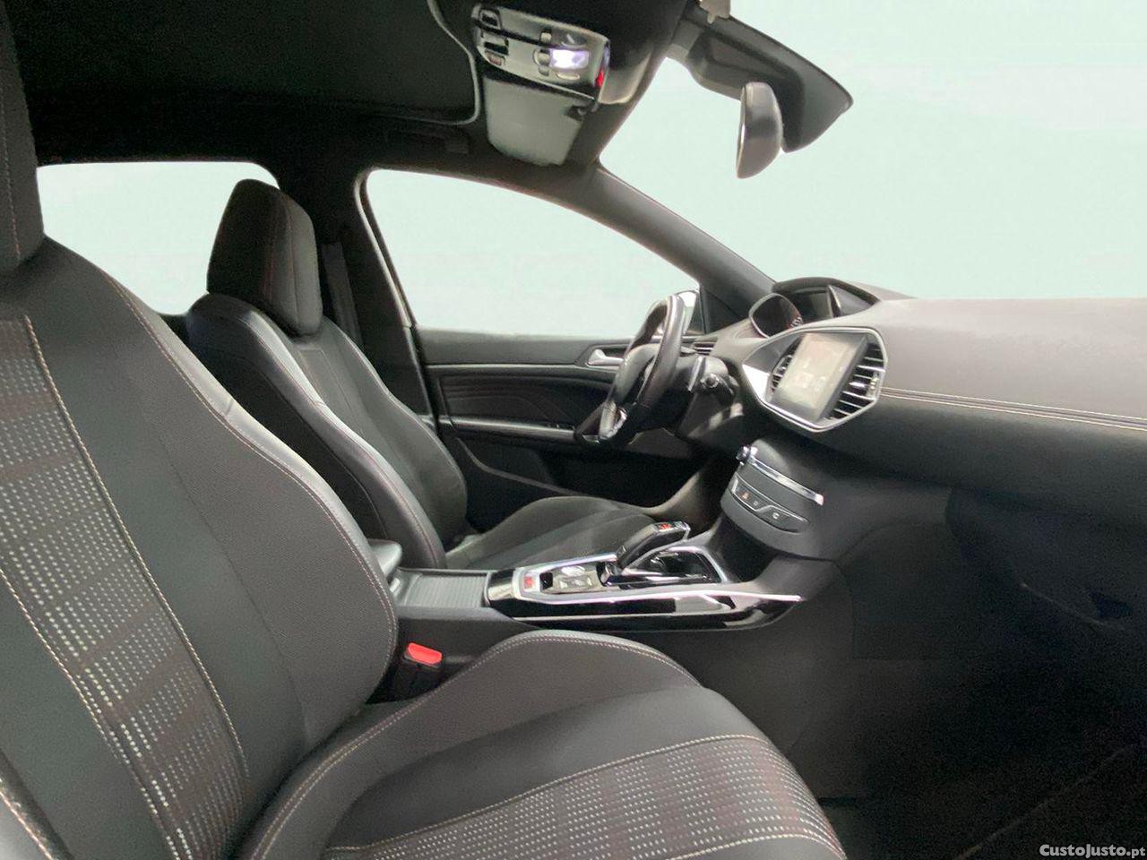 Peugeot 308 1.2 PureTech GT Line — fotografia 5