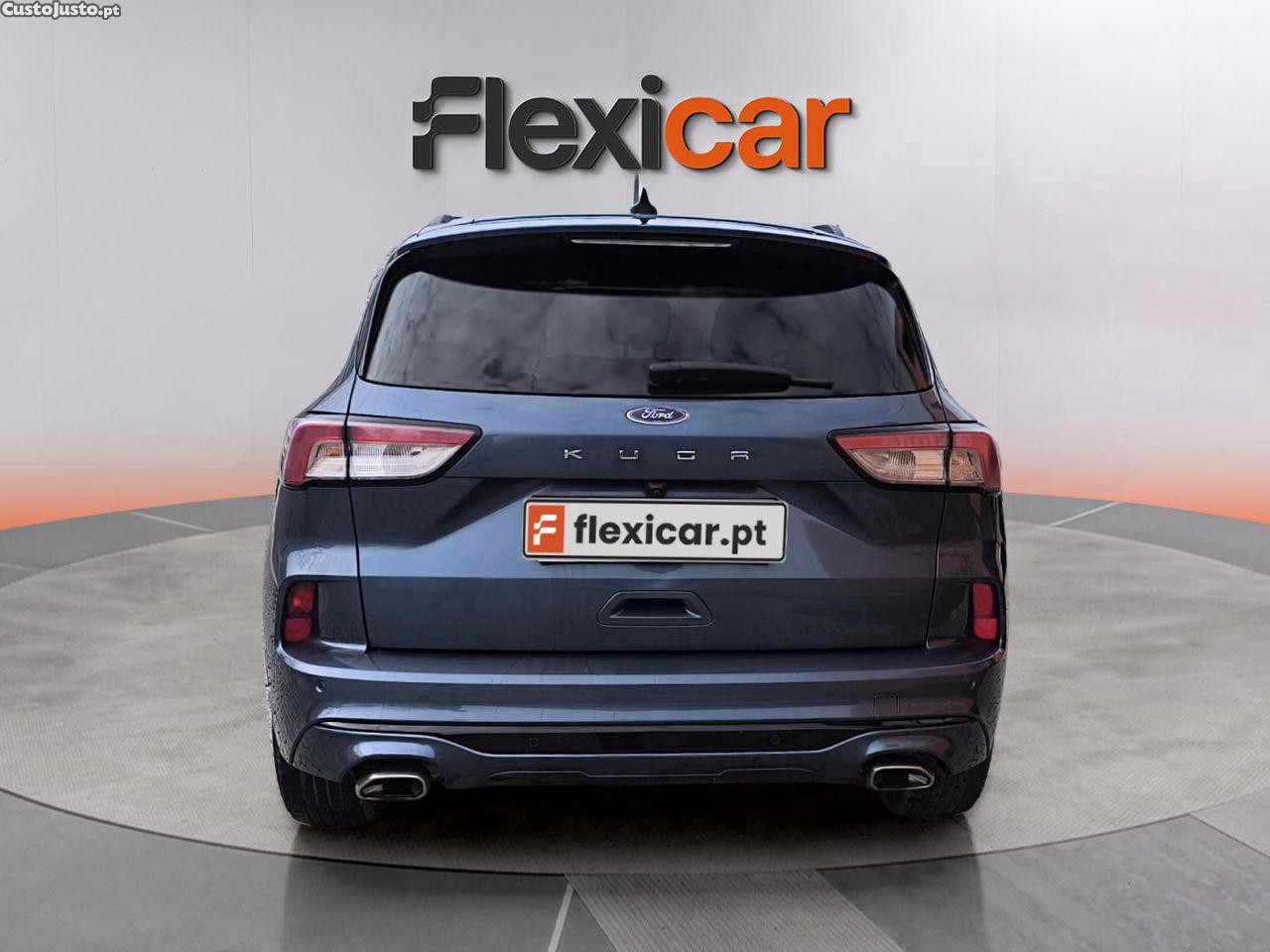 Ford Kuga 1.5 TDCi EcoBlue ST-Line — fotografia 12