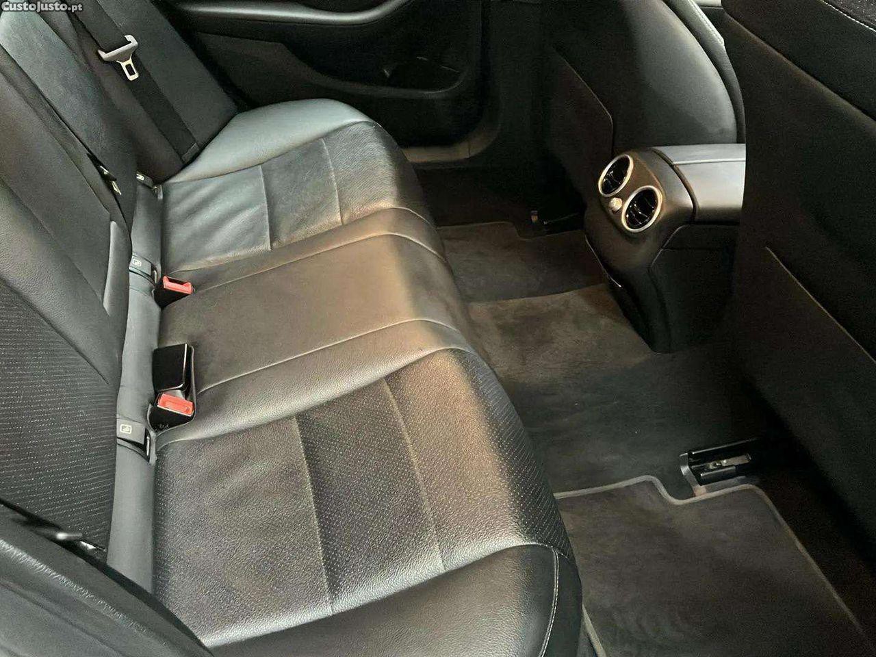 Mercedes-Benz C 200 d — fotografia 9