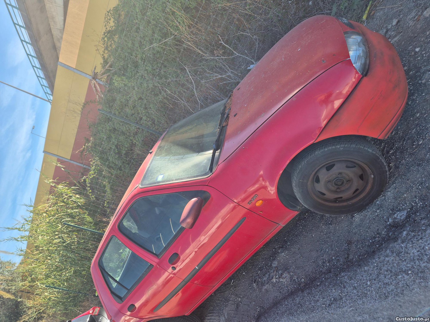 Ford Fiesta . - 98 — photo 5