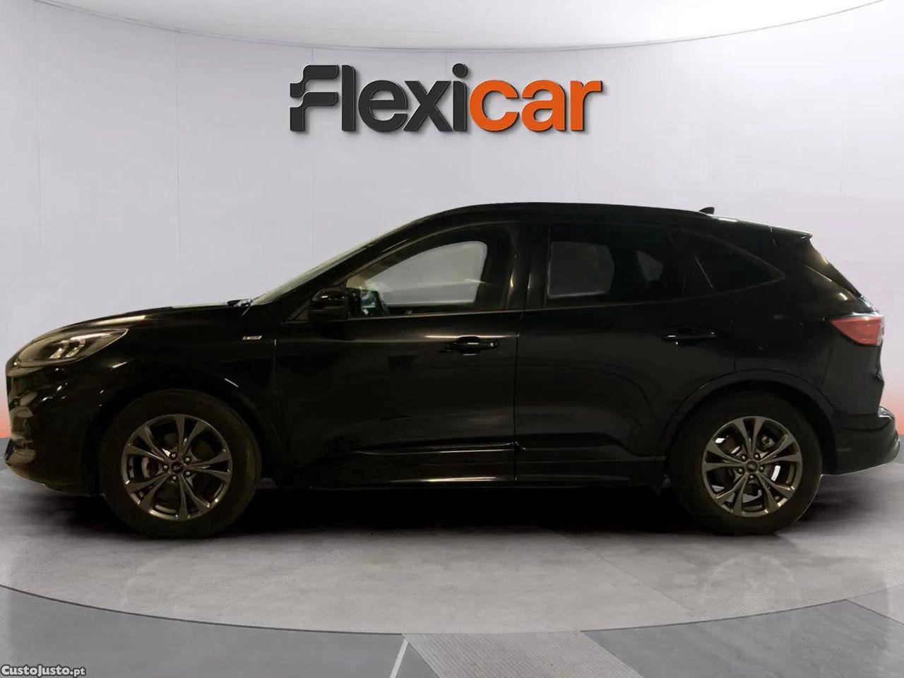 Ford Kuga 1.5 TDCi EcoBlue ST-Line — fotografia 19