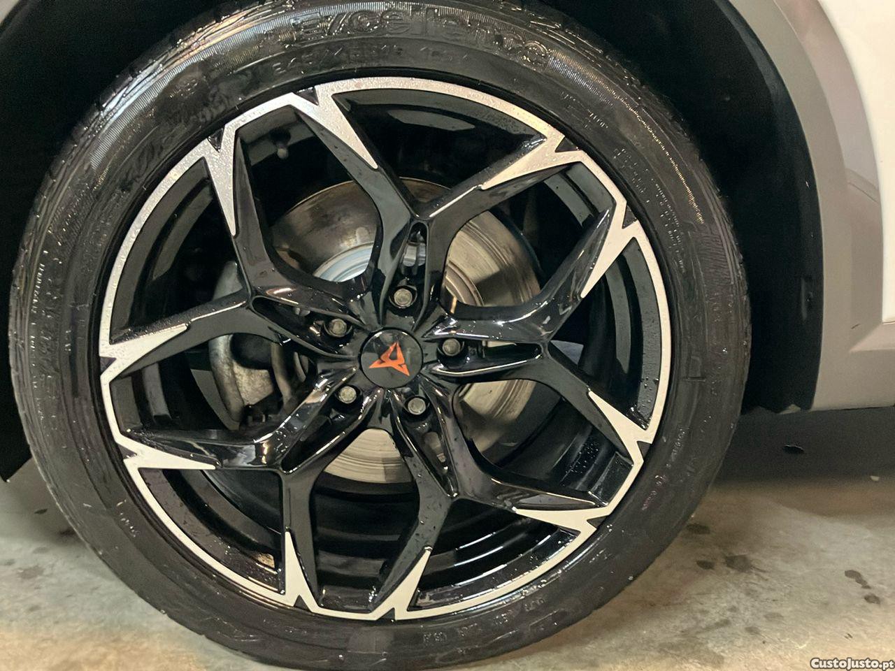CUPRA Formentor 1.4 e-Hybrid DSG — fotografia 15