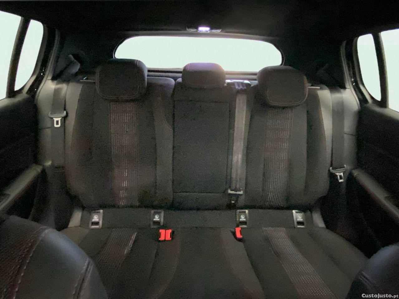 Peugeot 308 1.2 PureTech GT Line — fotografia 3