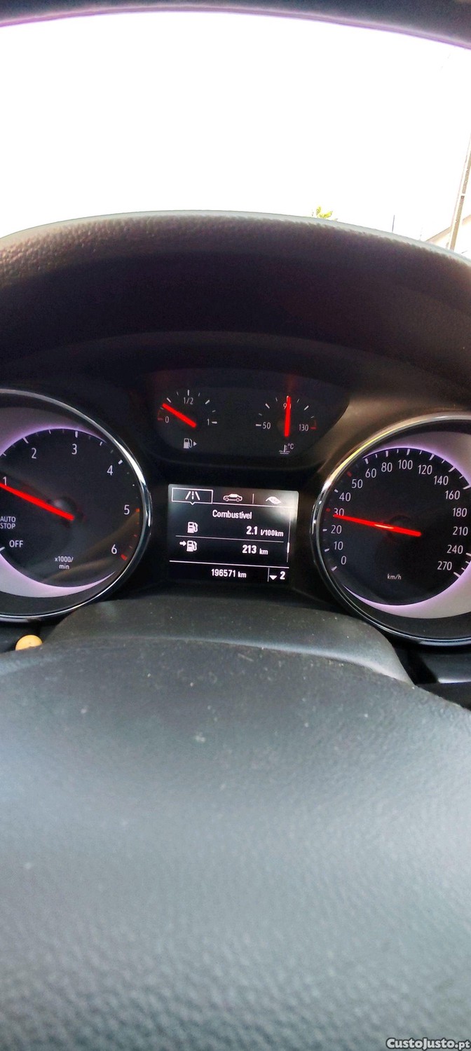Opel Astra SW — fotografia 8
