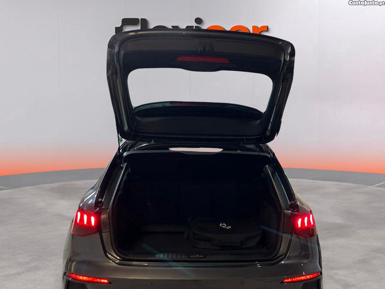 Audi A3 Sportback 45 TFSIe S tronic S line — fotografia 8