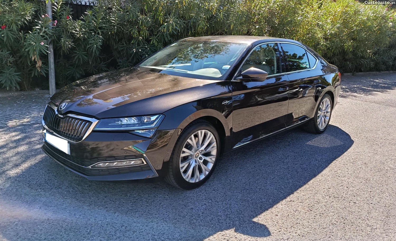 Skoda Superb L&K 2.0 TDI 200 CV DSG - 21 — photo 3