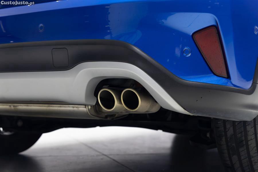 Ford Focus 1.0 EcoBoost MHEV Ac — fotografia 2