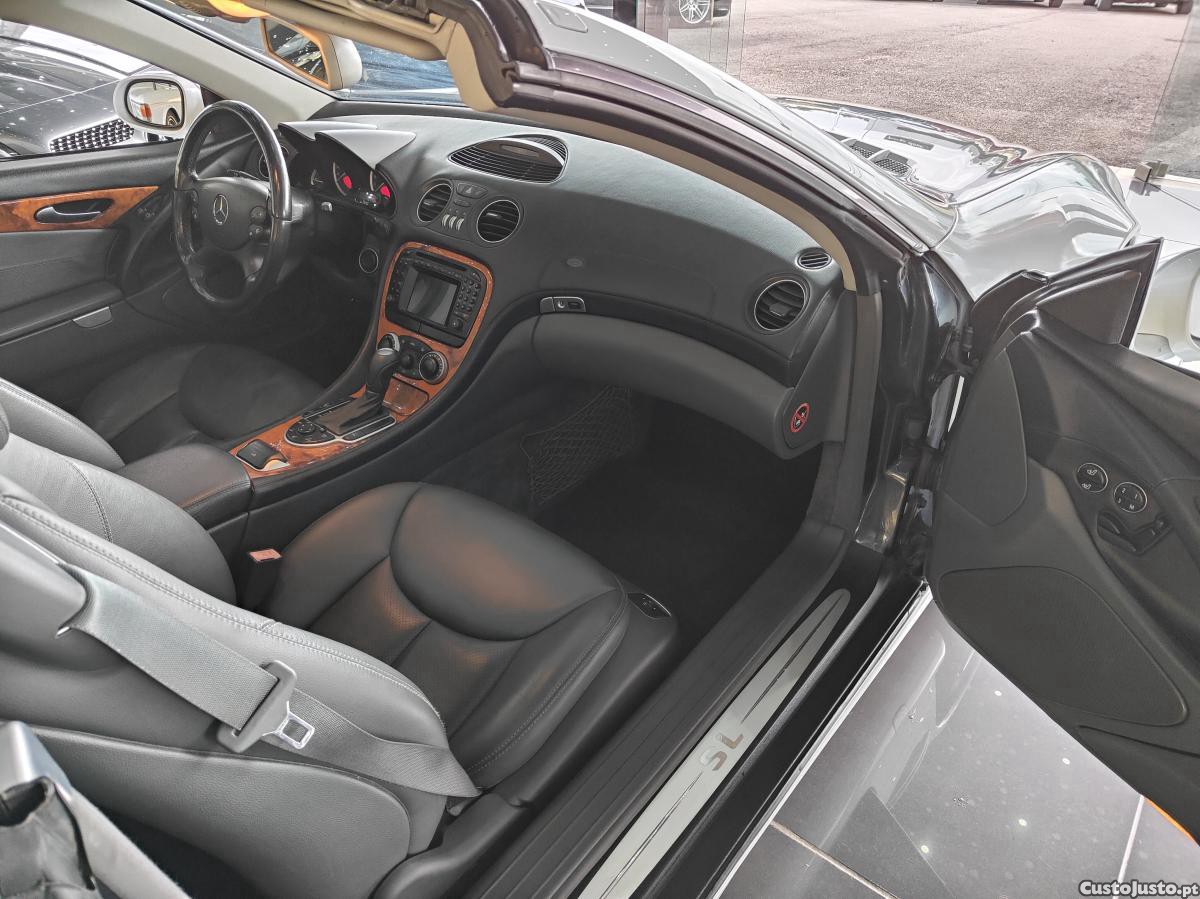 Mercedes-Benz SL 500 . — fotografia 3