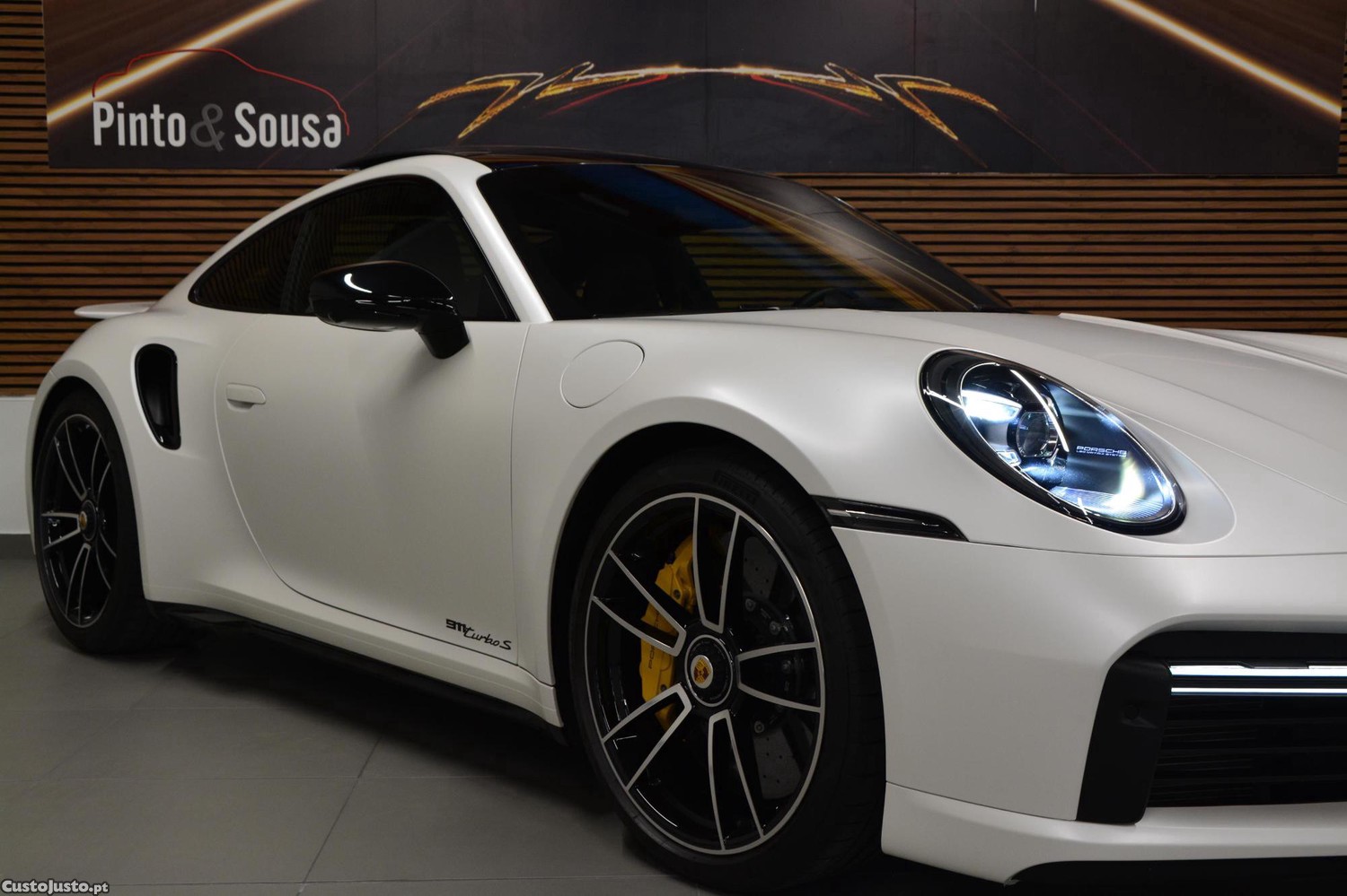 Porsche 911 Turbo S - 25 — photo 3