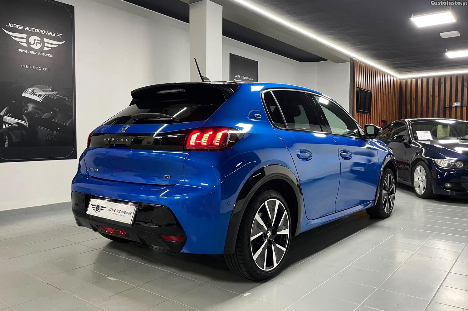 Peugeot e-208 50Kwh GTline - 20 — photo 4