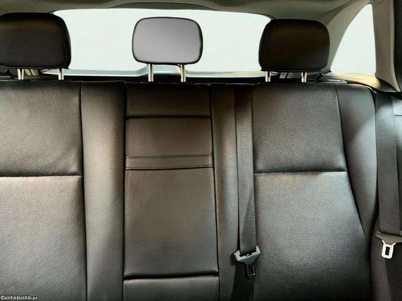 Mercedes-Benz C 200 d — fotografia 8