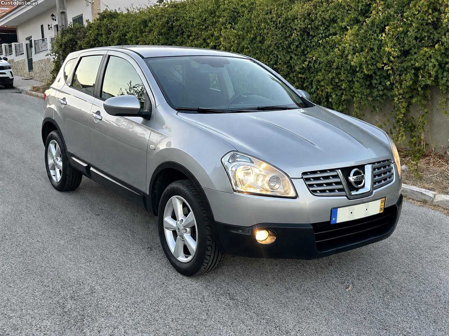 Nissan Qashqai 1.5dci - 09 — photo 4