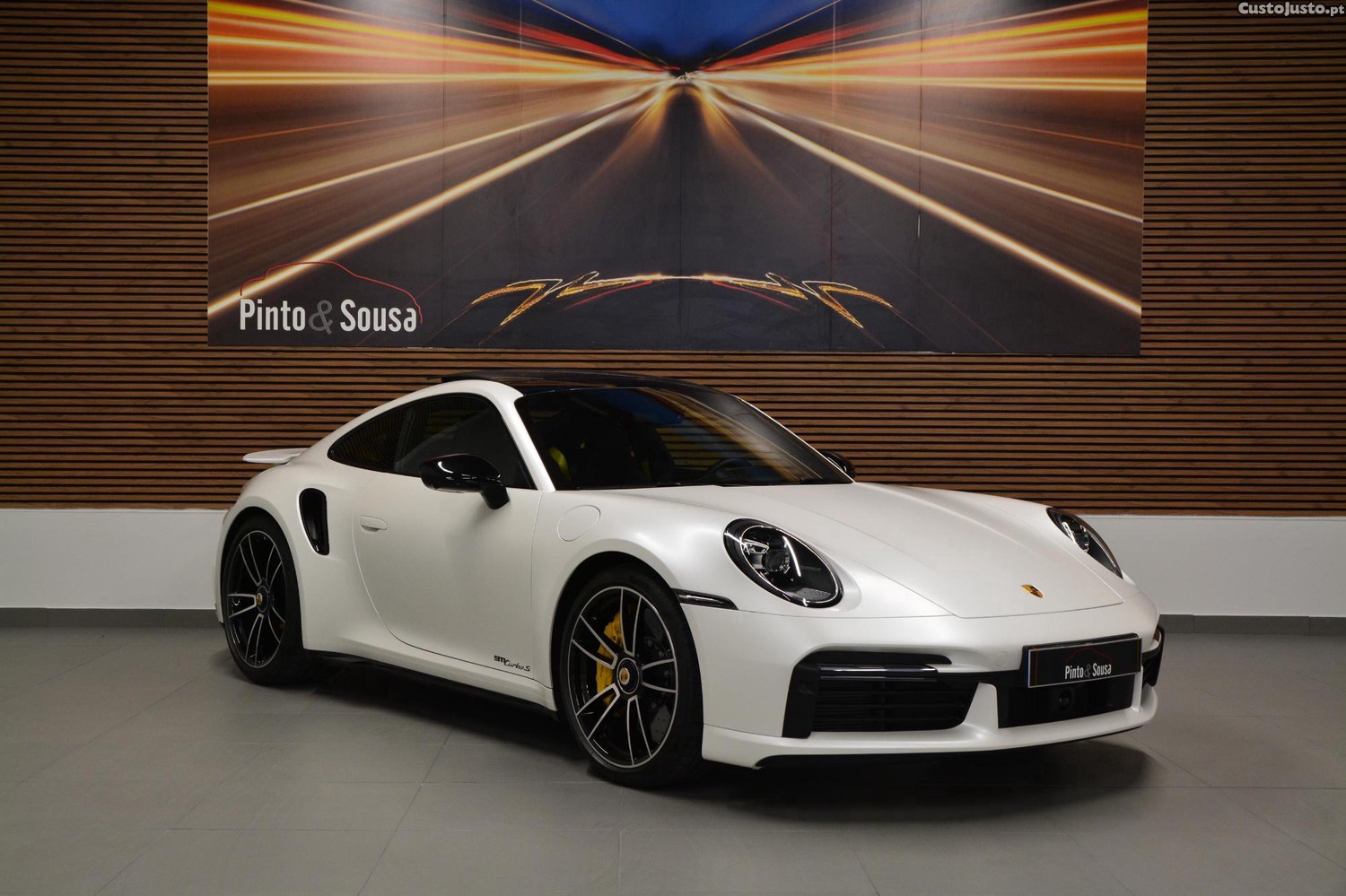 Porsche 911 Turbo S - 25 — photo 2