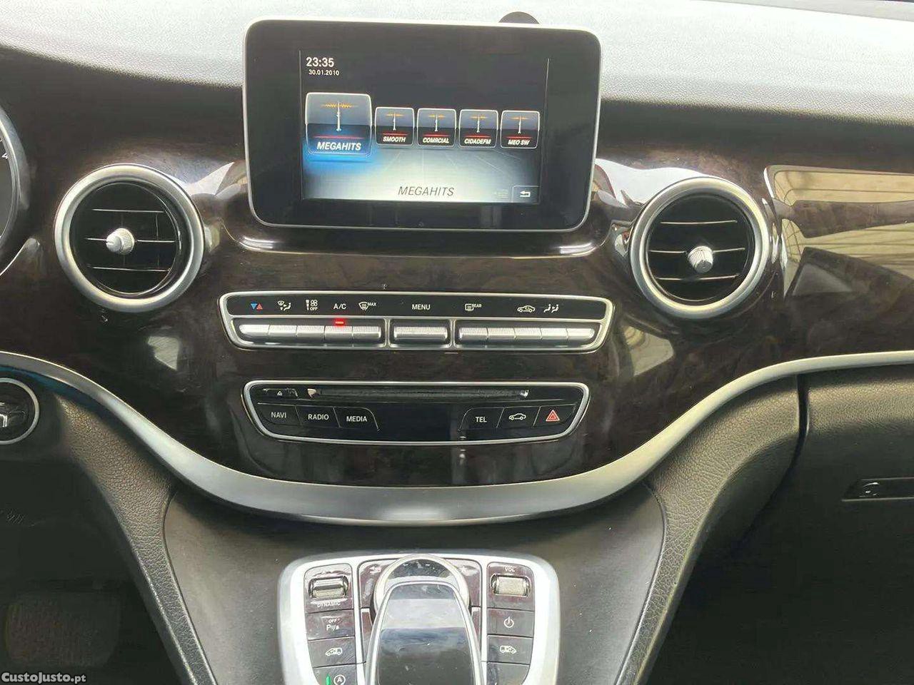 Mercedes-Benz V 220 d Longo Avantgarde Aut. — fotografia 14