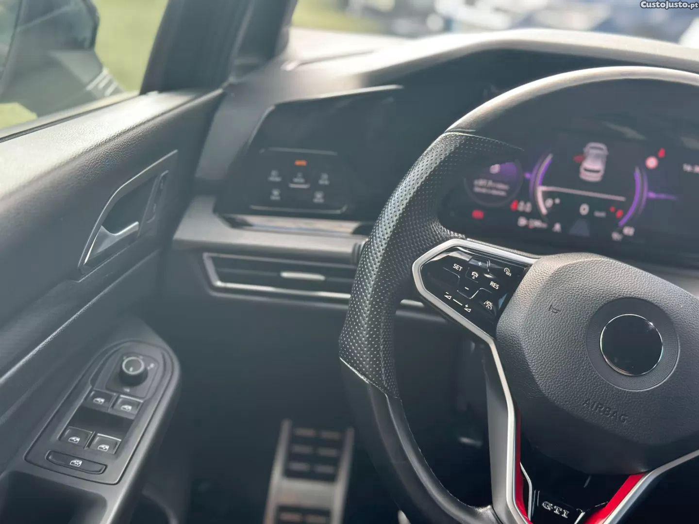Volkswagen Golf 2.0 tsi gti — fotografia 4