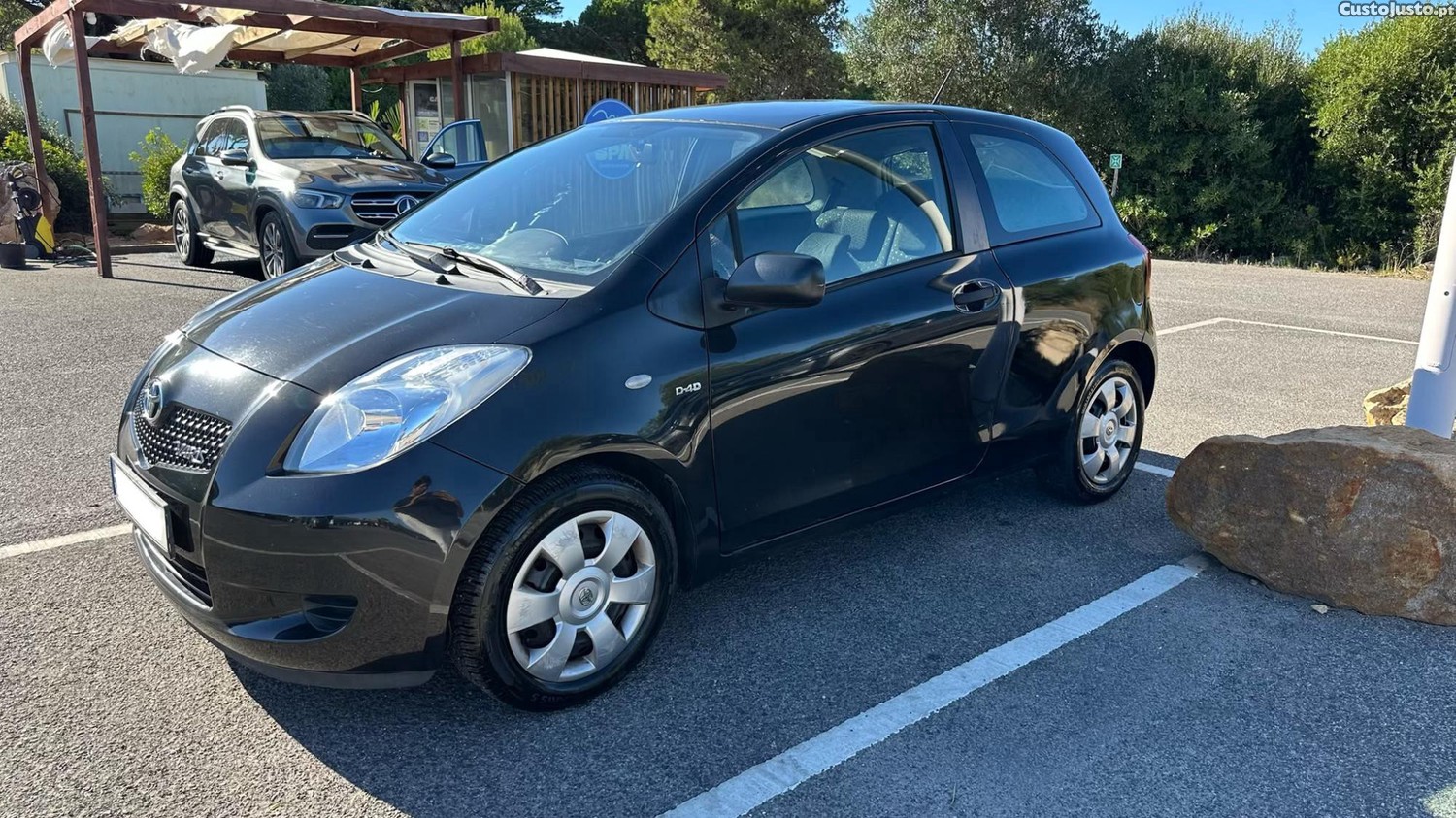 Toyota Yaris 1.4 d4d — photo 3