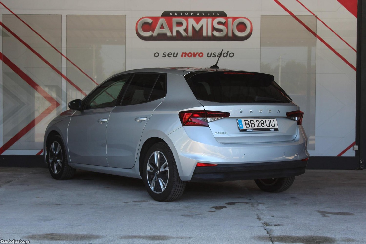Skoda Fabia 1.0 MPI Ambition - 23 — photo 5