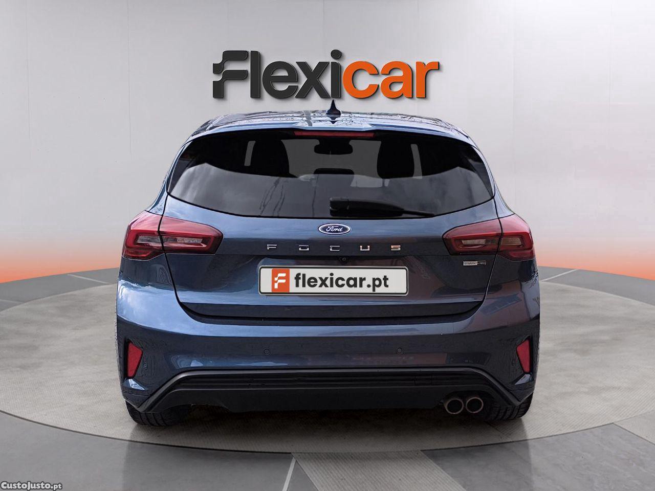 Ford Focus 1.0 EcoBoost MHEV ST-Line — fotografia 12