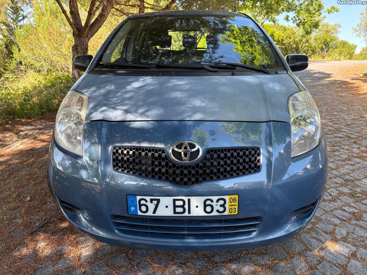 Toyota Yaris 1.0 cilin iuc barato — fotografia 12