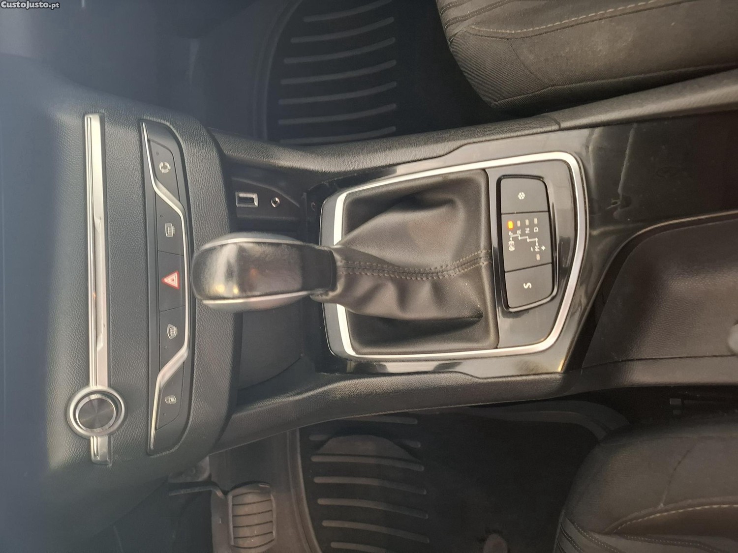 Peugeot 308 1.6 hdi — fotografia 6