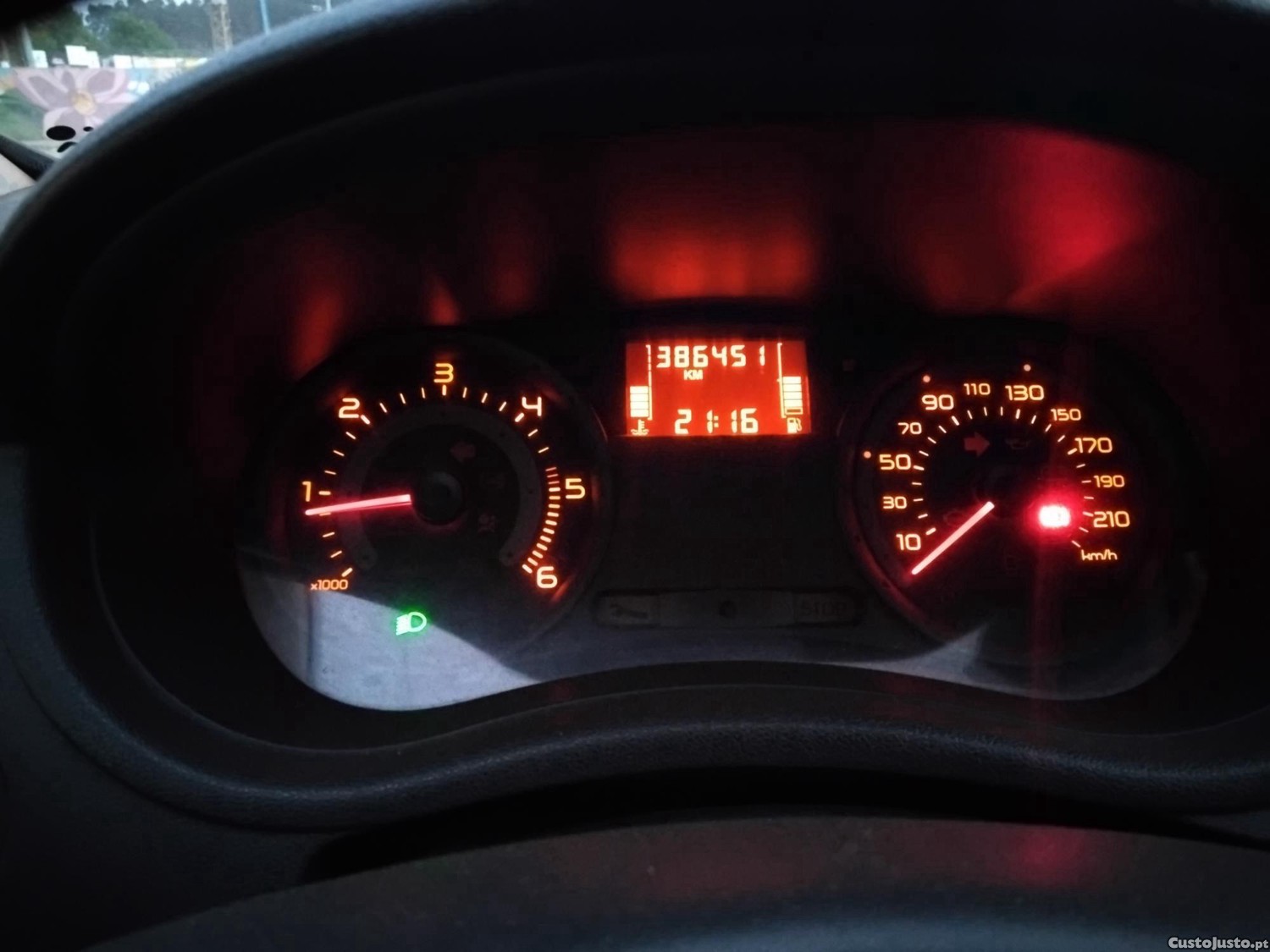 Renault Clio 1.5dci — fotografia 5