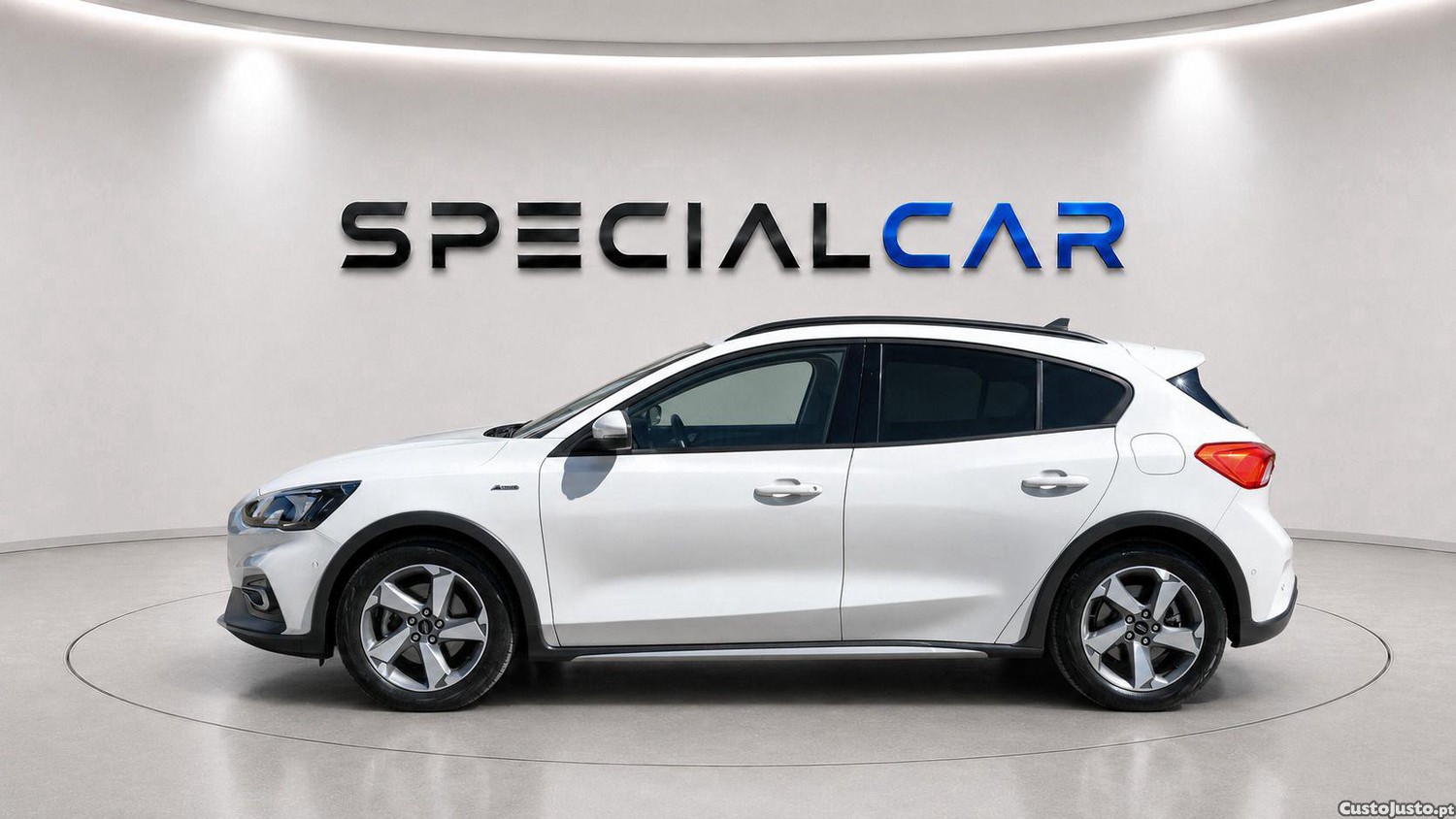 Ford Focus 1.0 EcoBoost Active X - 20 — photo 5