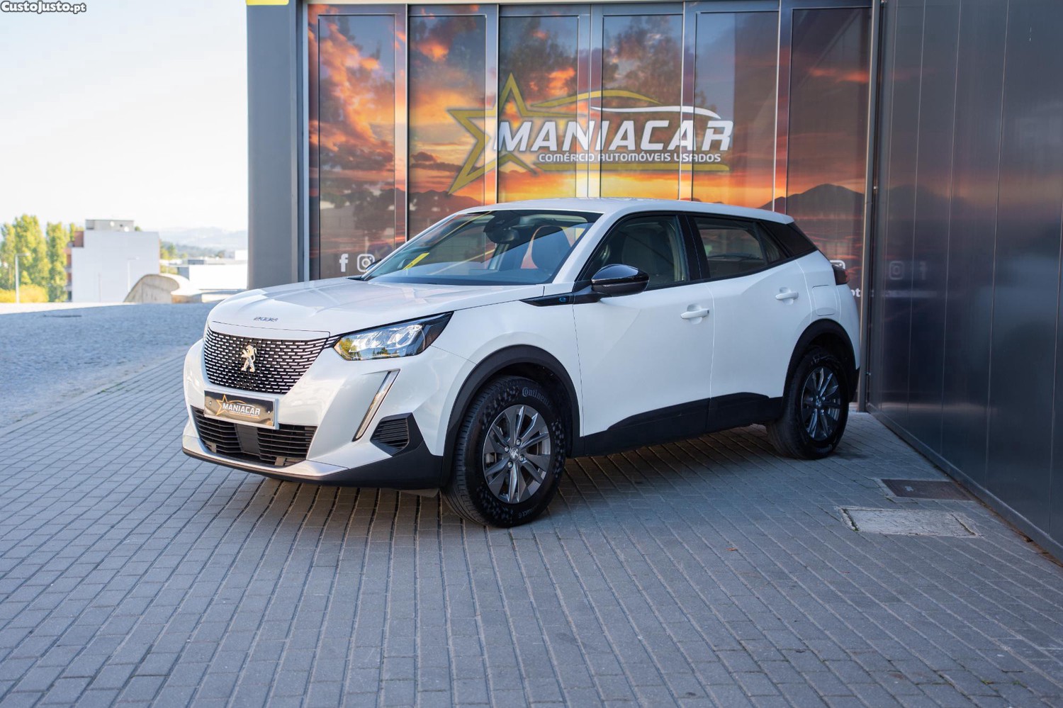 Peugeot e-2008 50 kWh Active Pack - 22 — photo 2