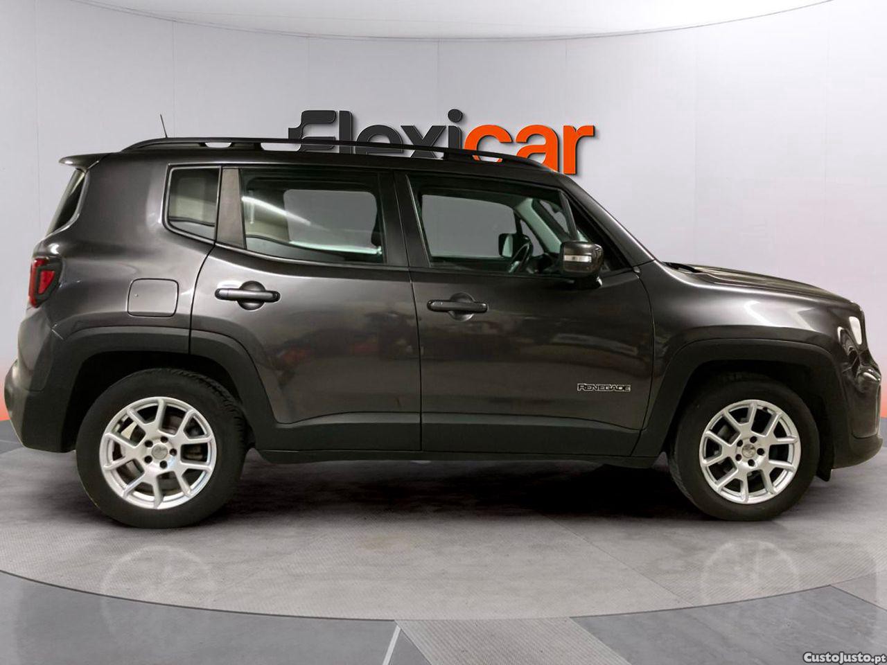 Jeep Renegade 1.0 T Longitude — fotografia 17