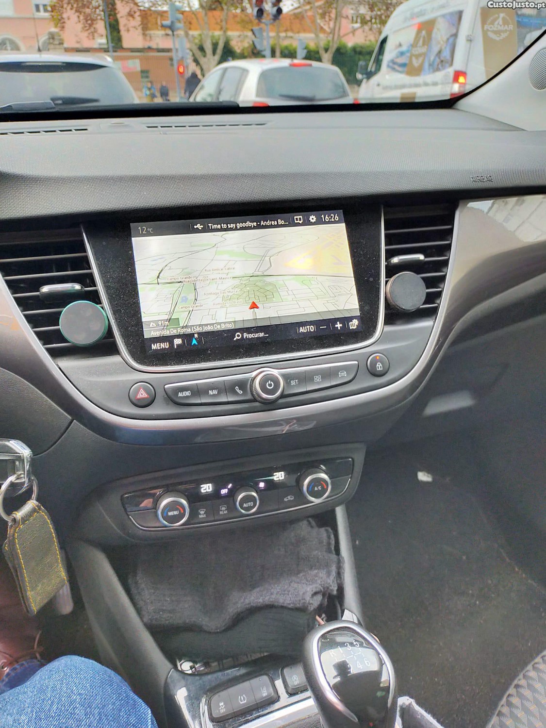 Opel Crossland X - 19 — photo 3